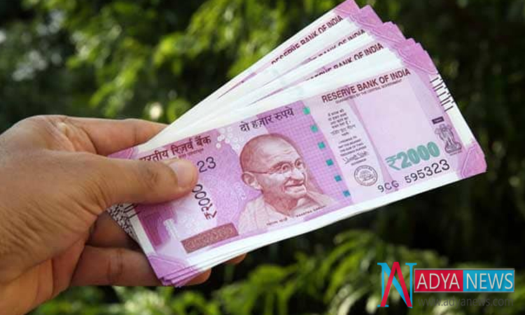 Indian Currency Gets a Little Upper Hand From Dollar in Recent Trade