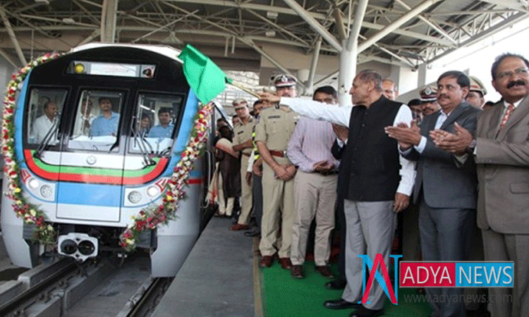 Telugu States Governor Inaugurated the Metro Rail Services To Hi-Tech City