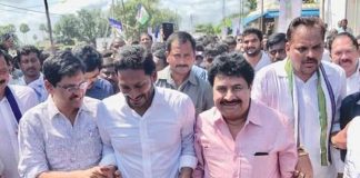 Tollywood Senior Director Political Campaign In Favour of YS Jagan