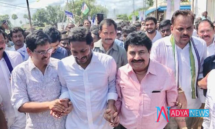 Tollywood Senior Director Political Campaign In Favour of YS Jagan