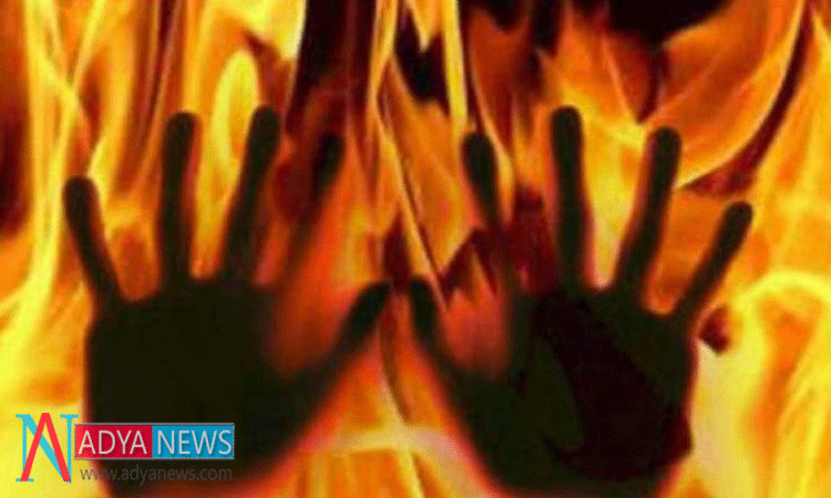 Nizamabad Hails Person And Drunker Husband Sets Her Wife In Fire