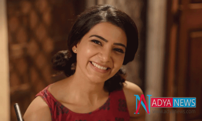 Samantha-Shows-Her-Peak-Per