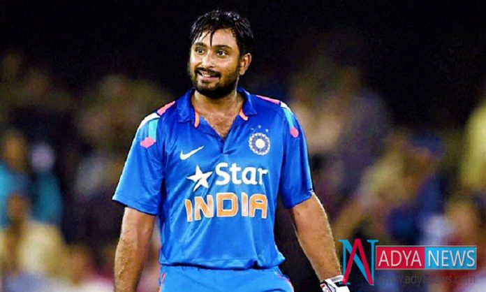 Indian-Cricket-Fans-Shocked