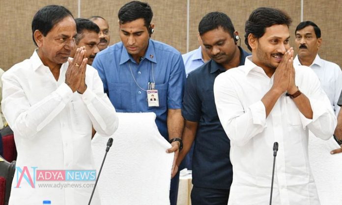 With In Short Time YS Jagan Conquered KCR In Most Popular CM Rankings